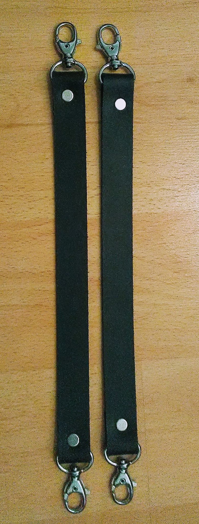Kožená rúčka na kabelky 55cm čierna - niklová karabína