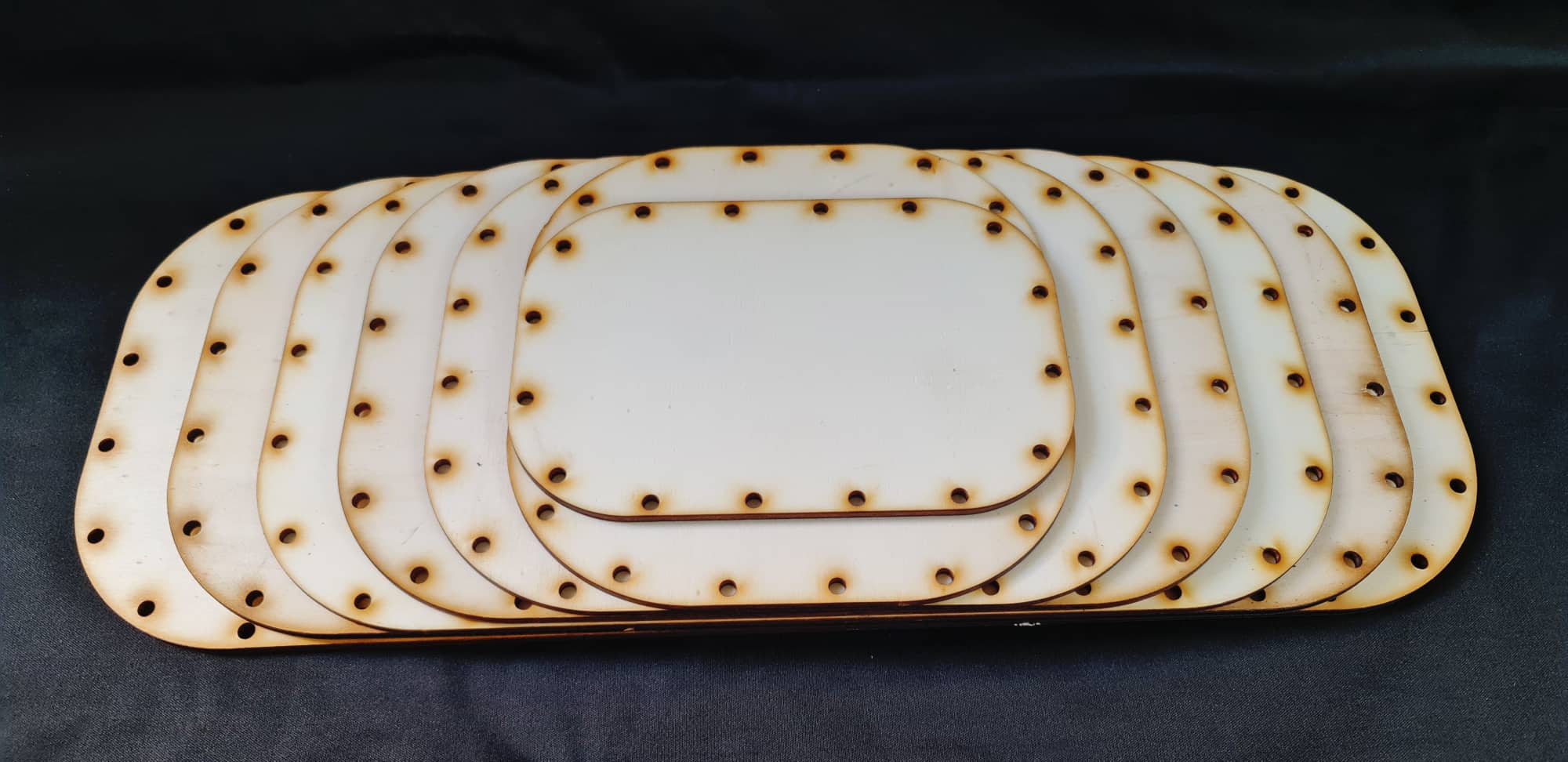 Dno na formu 13v1 (5mm) - LINA (24x18cm)