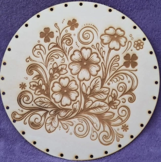 Preglejkové dno gravírované na opletanie 3mm Kvety - Ø 26cm