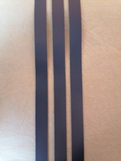 Kožený pás 2cm široký, dĺžka 30cm - šedý