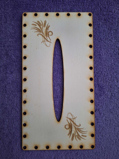 Kapesníkovník s otvorom č.7- 25x13cm