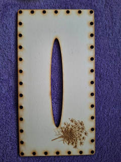 Kapesníkovník s otvorom č.16 - 25x13cm