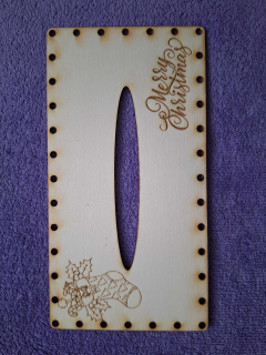 Kapesníkovník s otvorom č.23 - 25x13cm