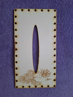 Kapesníkovník s otvorom č.43 - 25x13cm