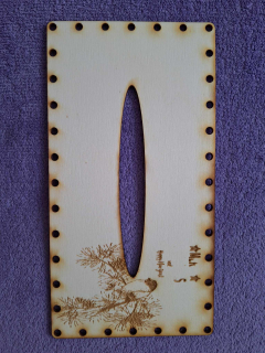 Kapesníkovník s otvorom č.45 - 25x13cm