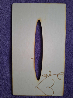 Kapesníkovník s otvorom bez dierok č.68 - 25x13cm