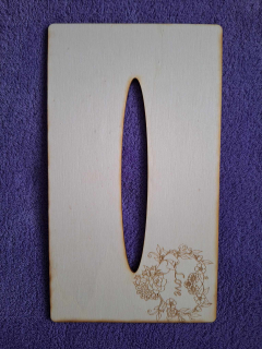 Kapesníkovník s otvorom bez dierok č.72 - 25x13cm