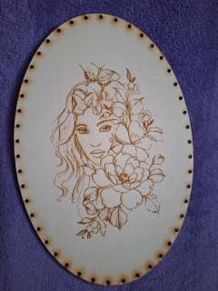 Preglejkové dno gravírované elipsa 3mm - 27x19cm Žena1