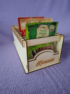 Stojan na korenie 30x13,5x11cm (slovenský text)